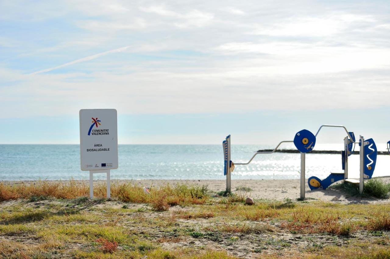 Apartamento Amplio. Vistas A La Playa Puçol Esterno foto