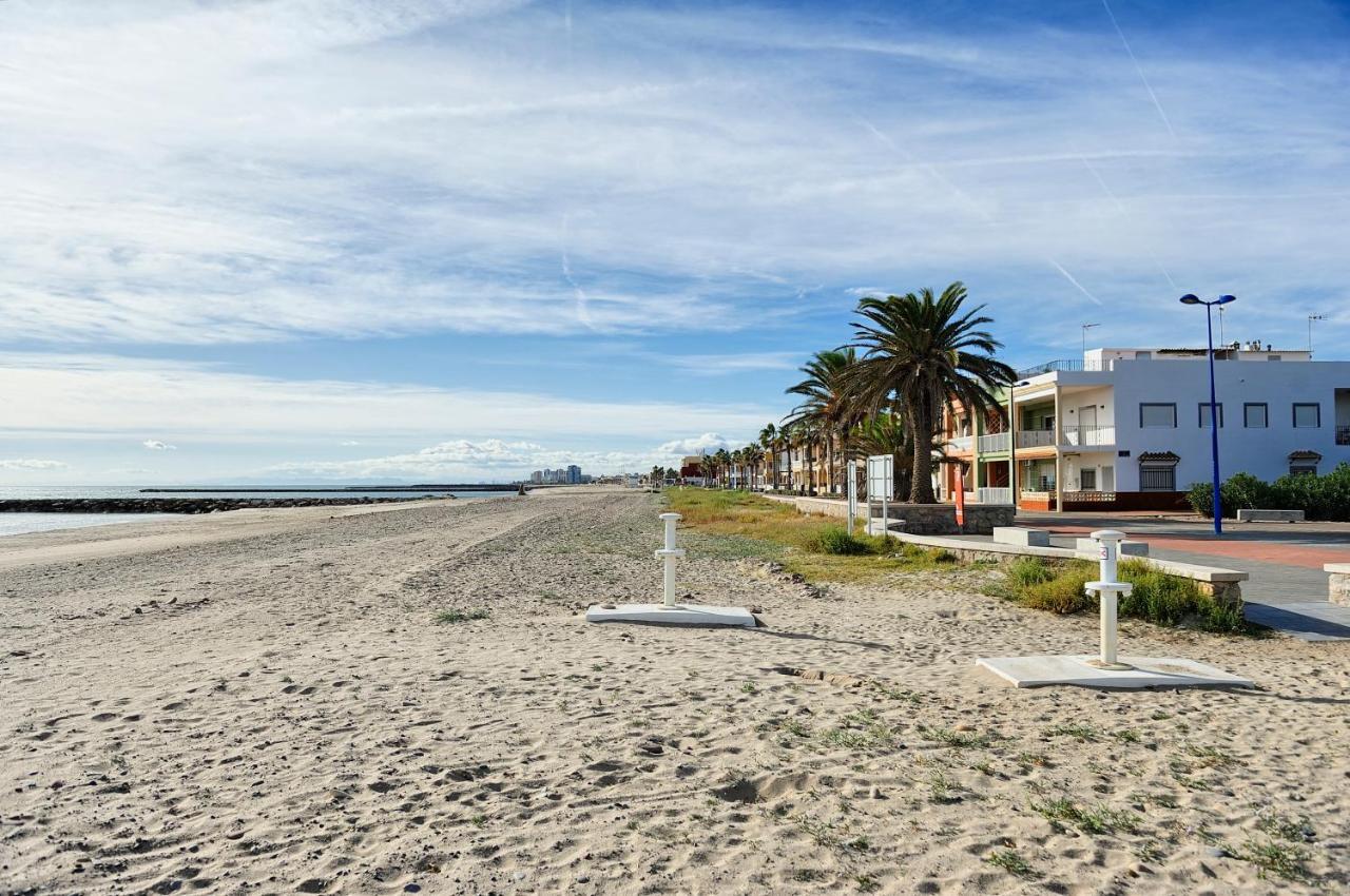 Apartamento Amplio. Vistas A La Playa Puçol Esterno foto