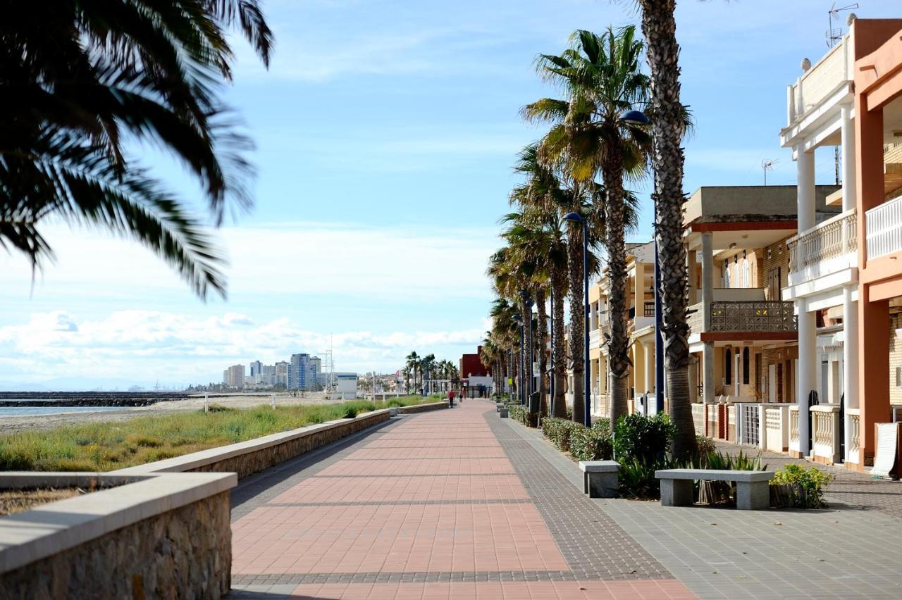 Apartamento Amplio. Vistas A La Playa Puçol Esterno foto