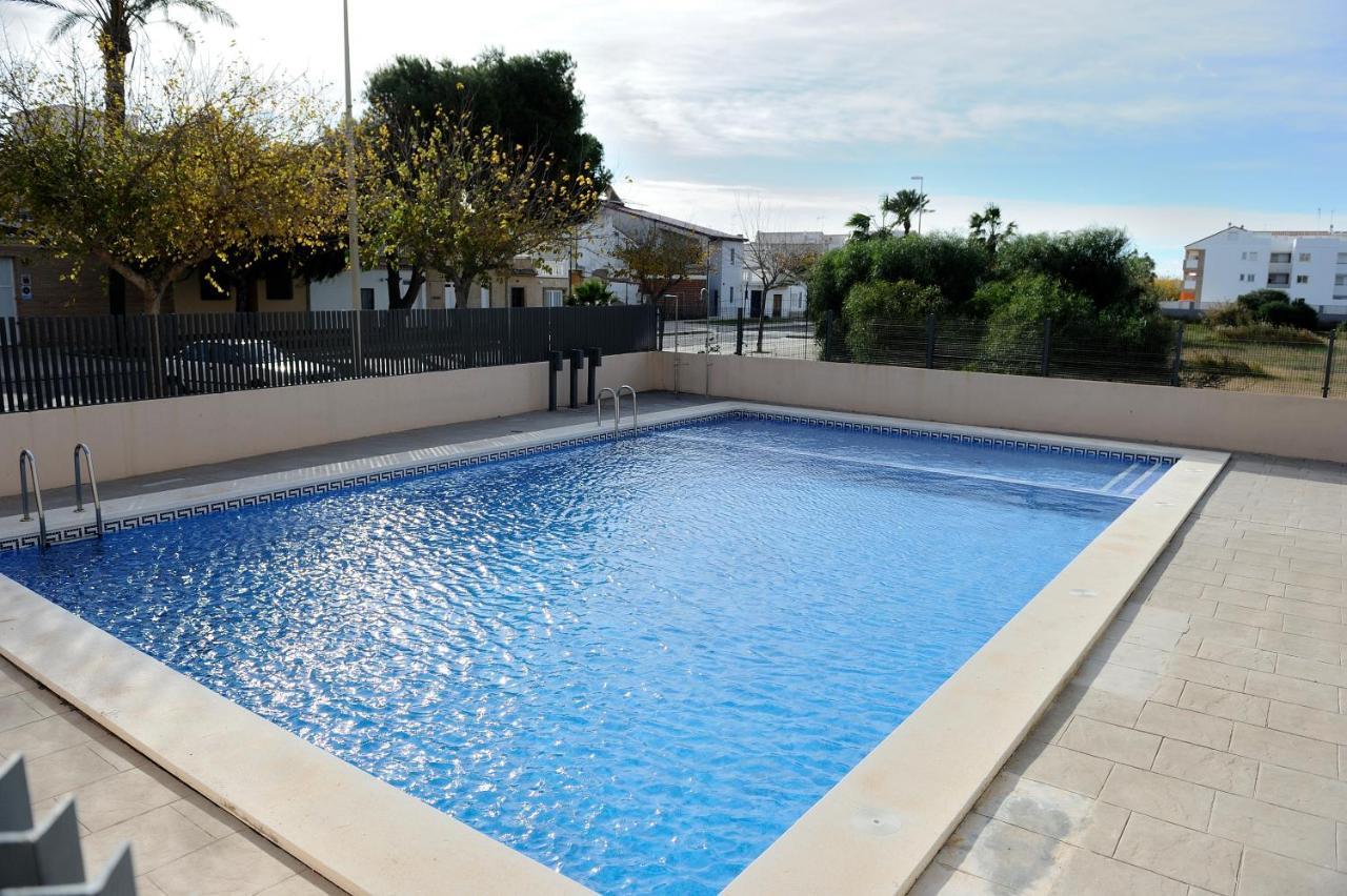 Apartamento Amplio. Vistas A La Playa Puçol Esterno foto